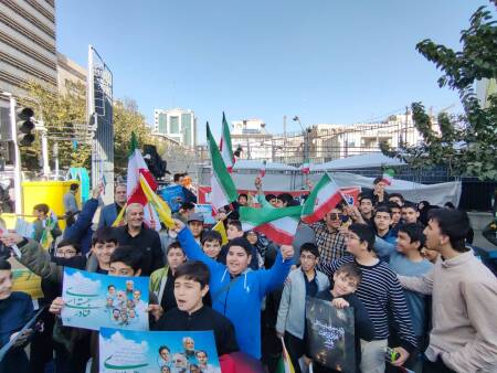 راهپیمایی روز دانش آموز